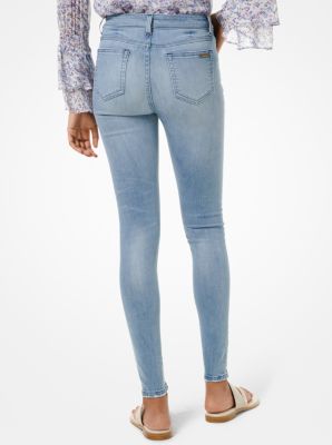 Selma Stretch-Denim Skinny Jeans in LIGHT INDIGO | Michael Kors