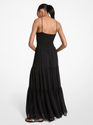 Robe longue ras-de-cou smockée en crêpe georgette image number 1